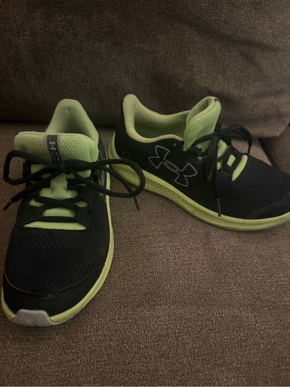 Under Armour Kids Black and Lime Green Athletic Sneakers